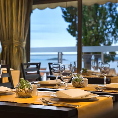 Aminess Grand Azur 4* Orebić