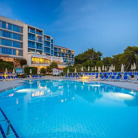 Aminess Grand Azur 4*