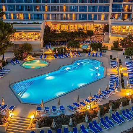 Aminess Grand Azur