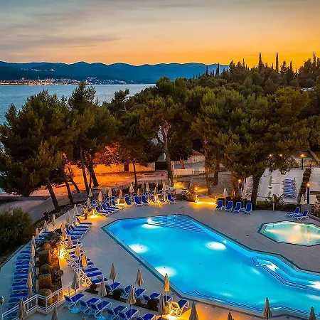 Aminess Grand Azur Hotel