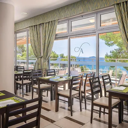Ξενοδοχείο Aminess Vival Grand Azur